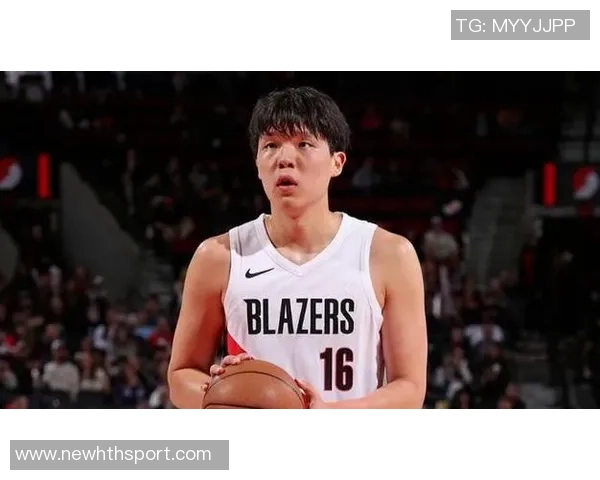 拓媒分析杨瀚森与亚当斯卡位犯规细节揭示比赛判罚争议